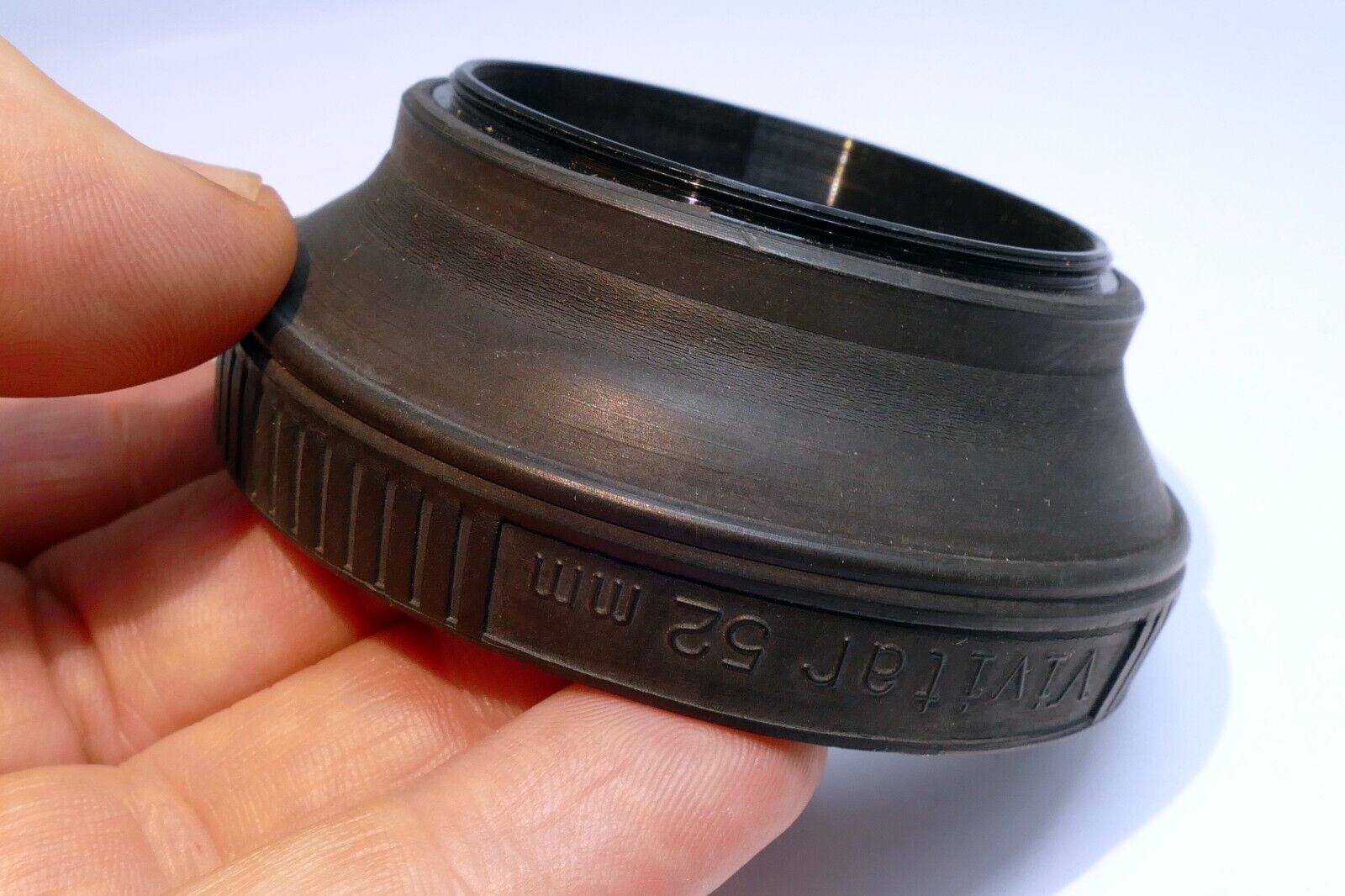 Vivitar 52mm  Rubber Lens Hood Shade double  threaded for 50mm f1.4