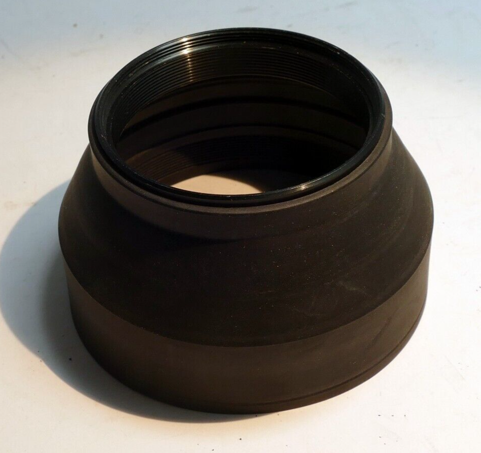 52 mm  Lens Hood Shade threaded with female threads screw in