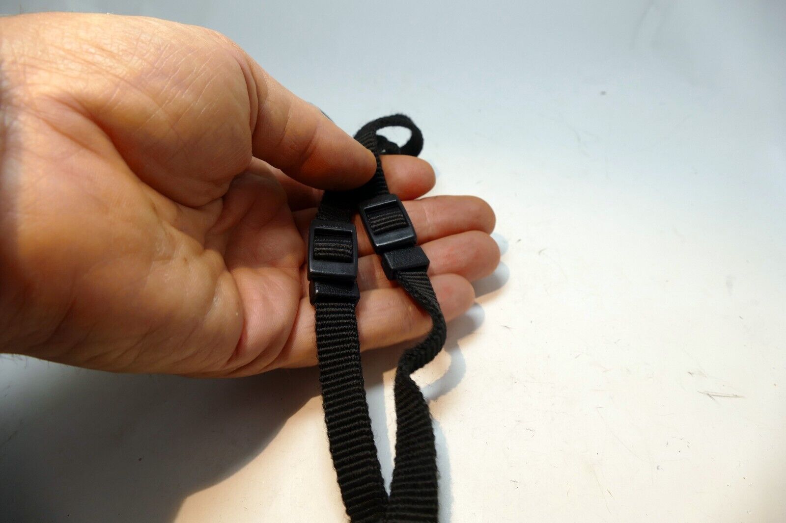Nikon D300 AN-D300 Shoulder neck Strap for D300 camera - Genuine OEM
