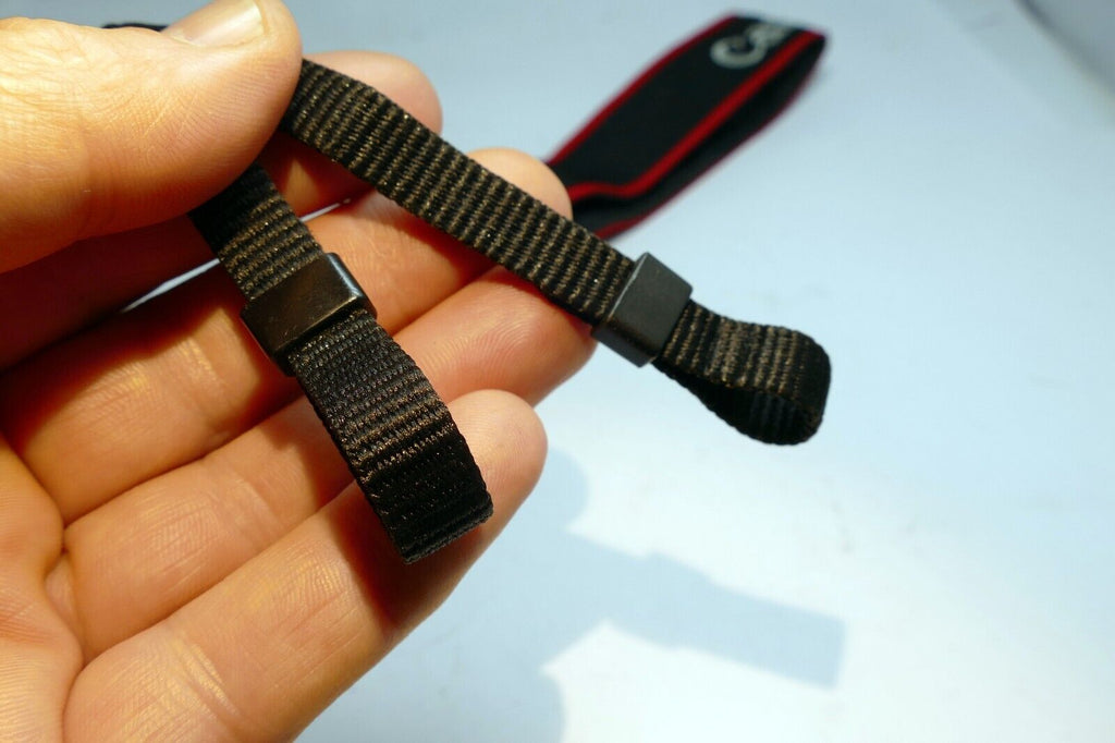 Canon EOS 5D Mark IV Digital Camera Neck Shoulder Strap Black-Red - Genuine OEM