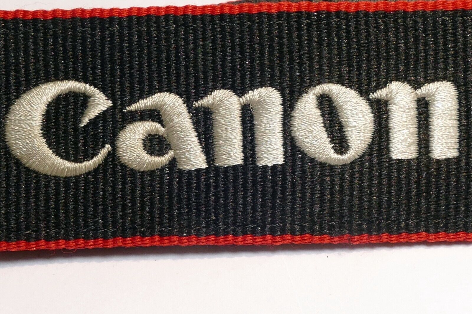 Canon EOS Digital Camera Neck Shoulder Strap Black-Red - Genuine T7 T8i