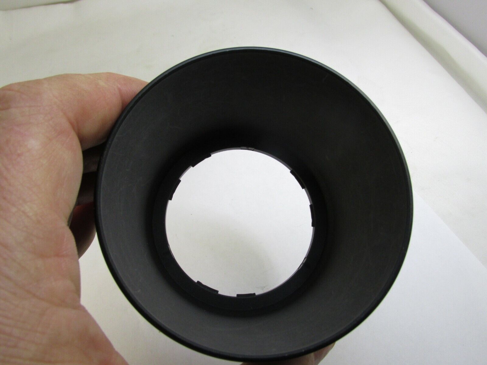 Plastic Lens Hood unknown brand 63.5mm ID  twist on type