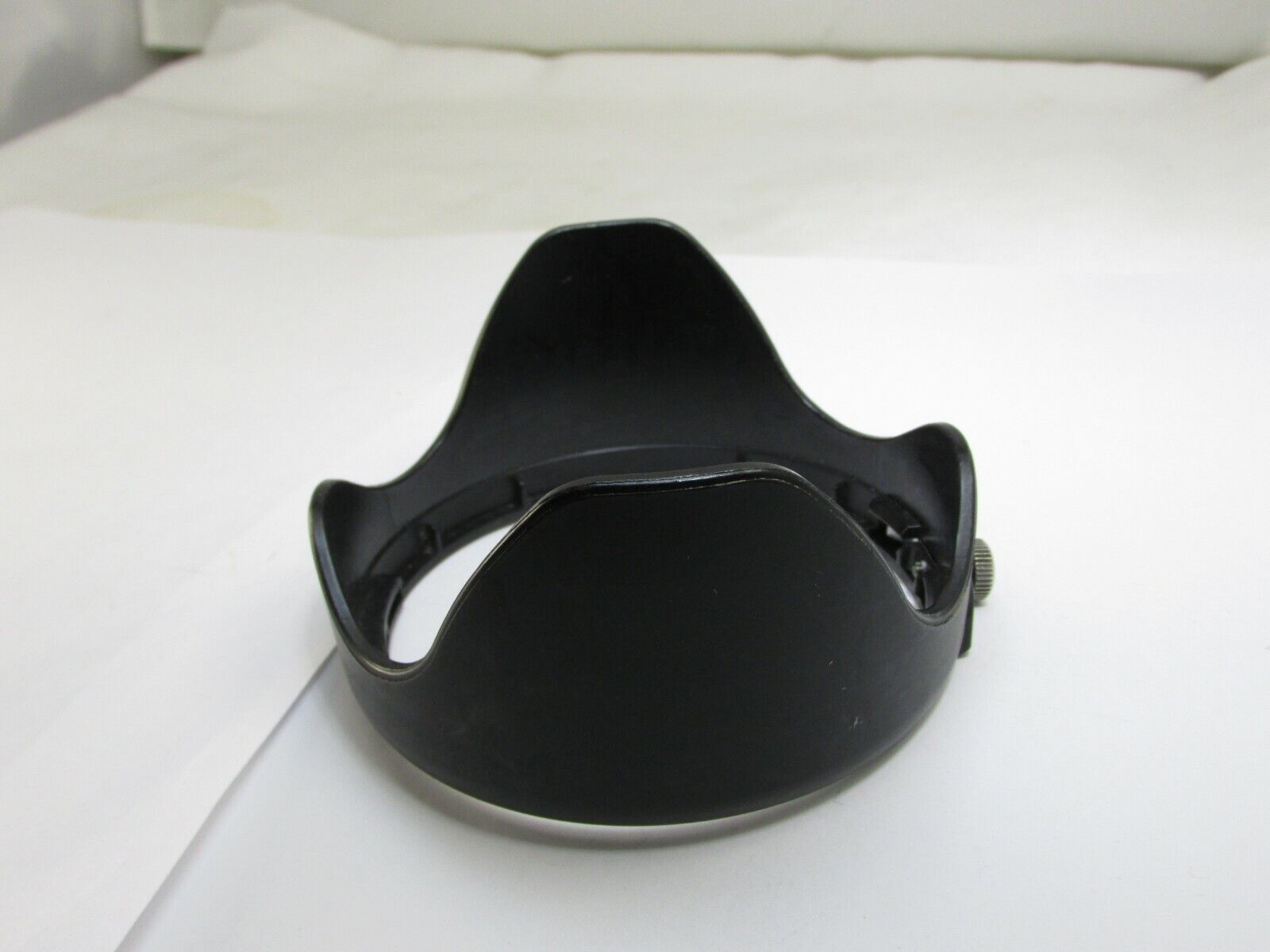 Lens Hood Shade adapter  twist on type for 76mm ID for  panasonic