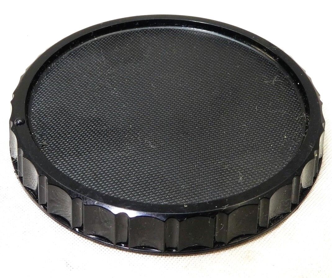 CA rear lens cap twist on type