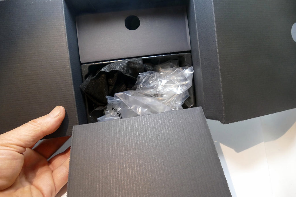 An Empty Box (only ) for  Leica D-LUX 7 19116 Silver U