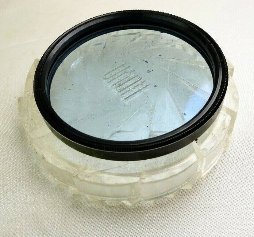 Hoya  49mm D 82A Daylight lens filter