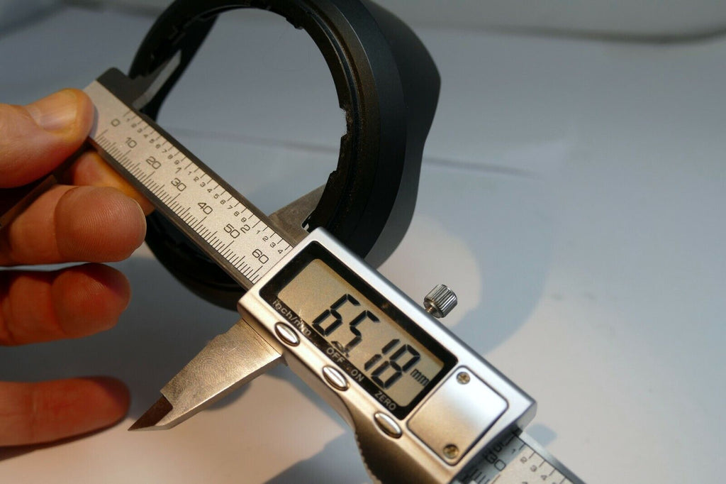 Floral bayonet lens Hood Shade (unbdranded) 67mm ID