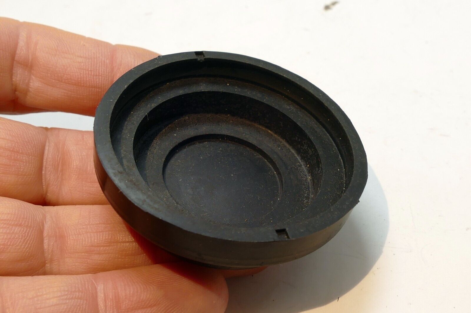 Sea & Sea Rear Cap for Nikon Nikonos  Lens Cap slip on type rubber 20mm