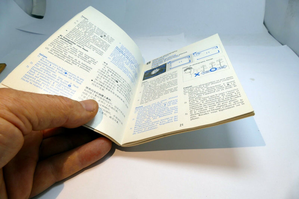 Konica Big Mini BM-201 Camera Guide Instruction Manual English Francais Espanol