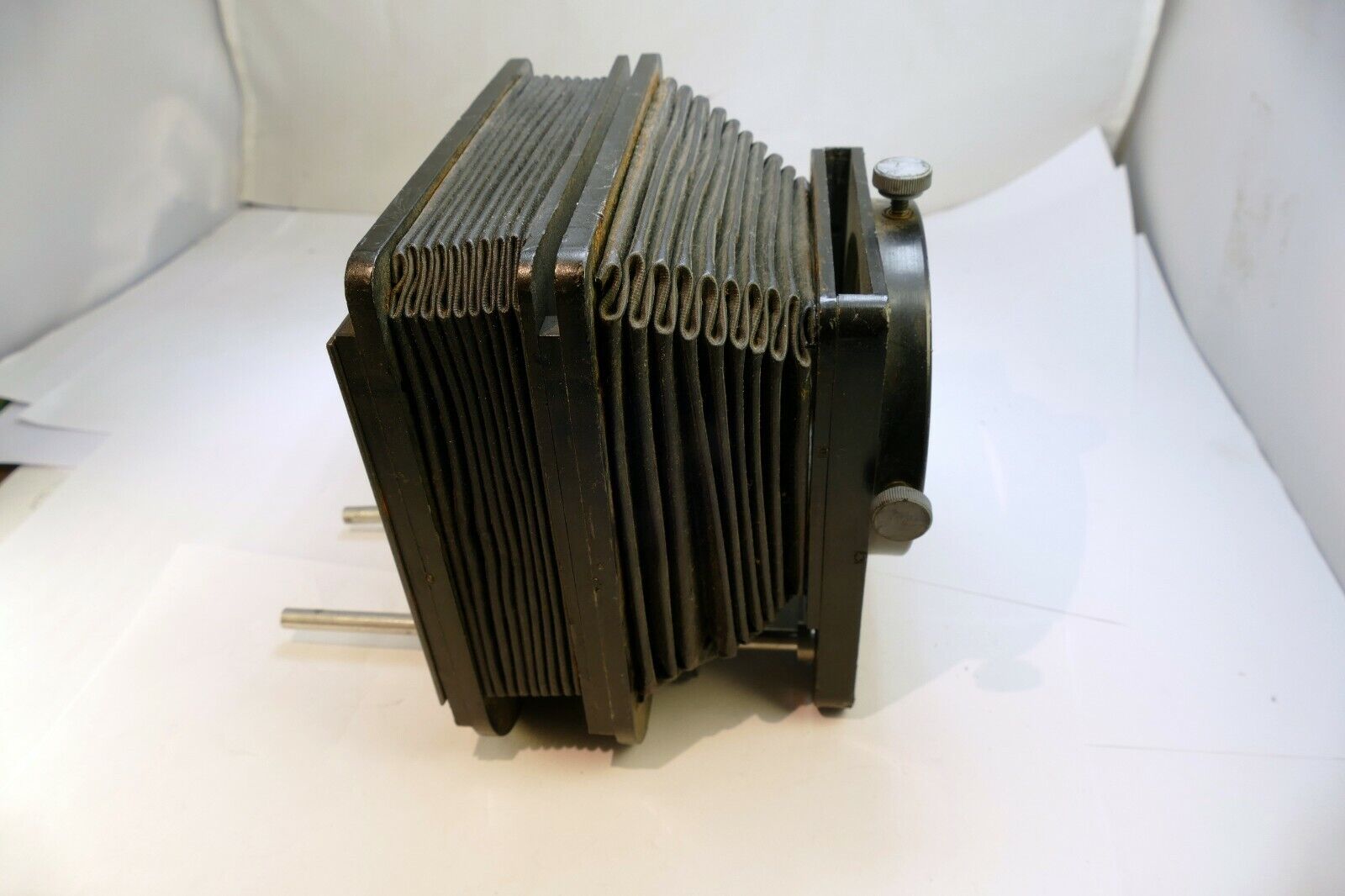 Lindahl Bellows lens Hood 43.1230 Professional Vignetter System set 4.5" filter