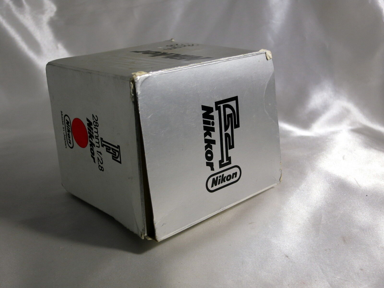 NIKON F 28mm f/2.8 Lens Empty Box (only!) with foam insert  5403009