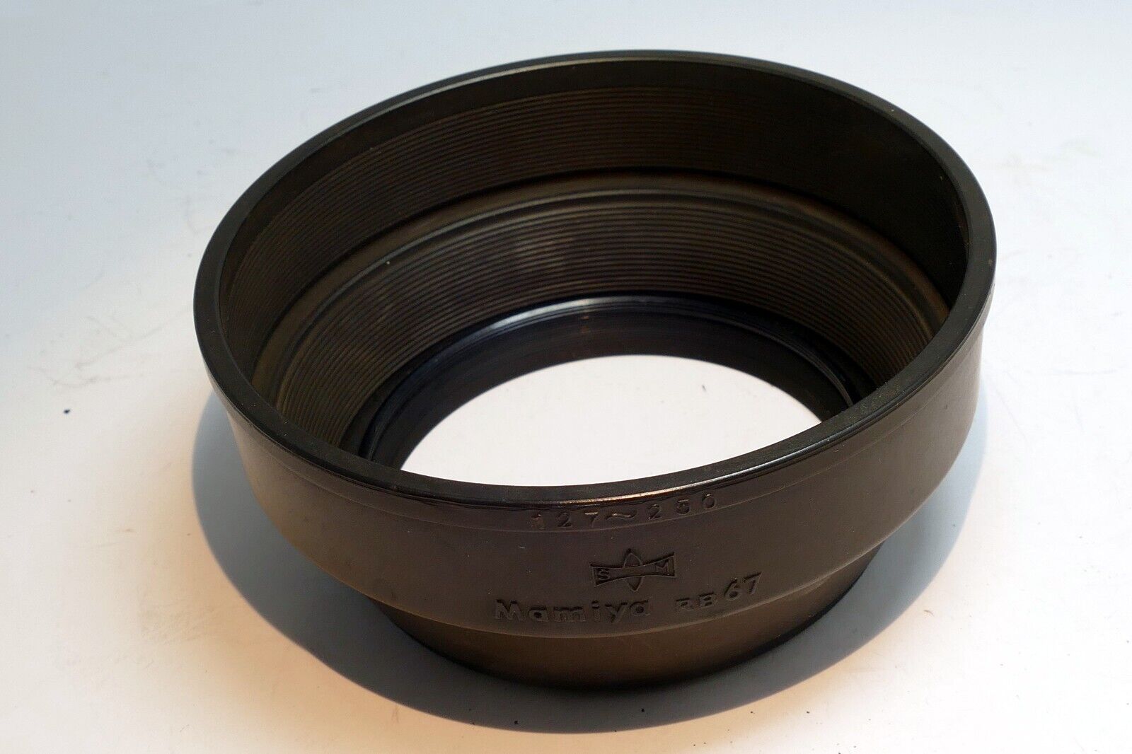Mamiya 100-200 F/5.2 f4.5 250mm Lens Shade Hood 77mm Sekor C RB67 RZ67