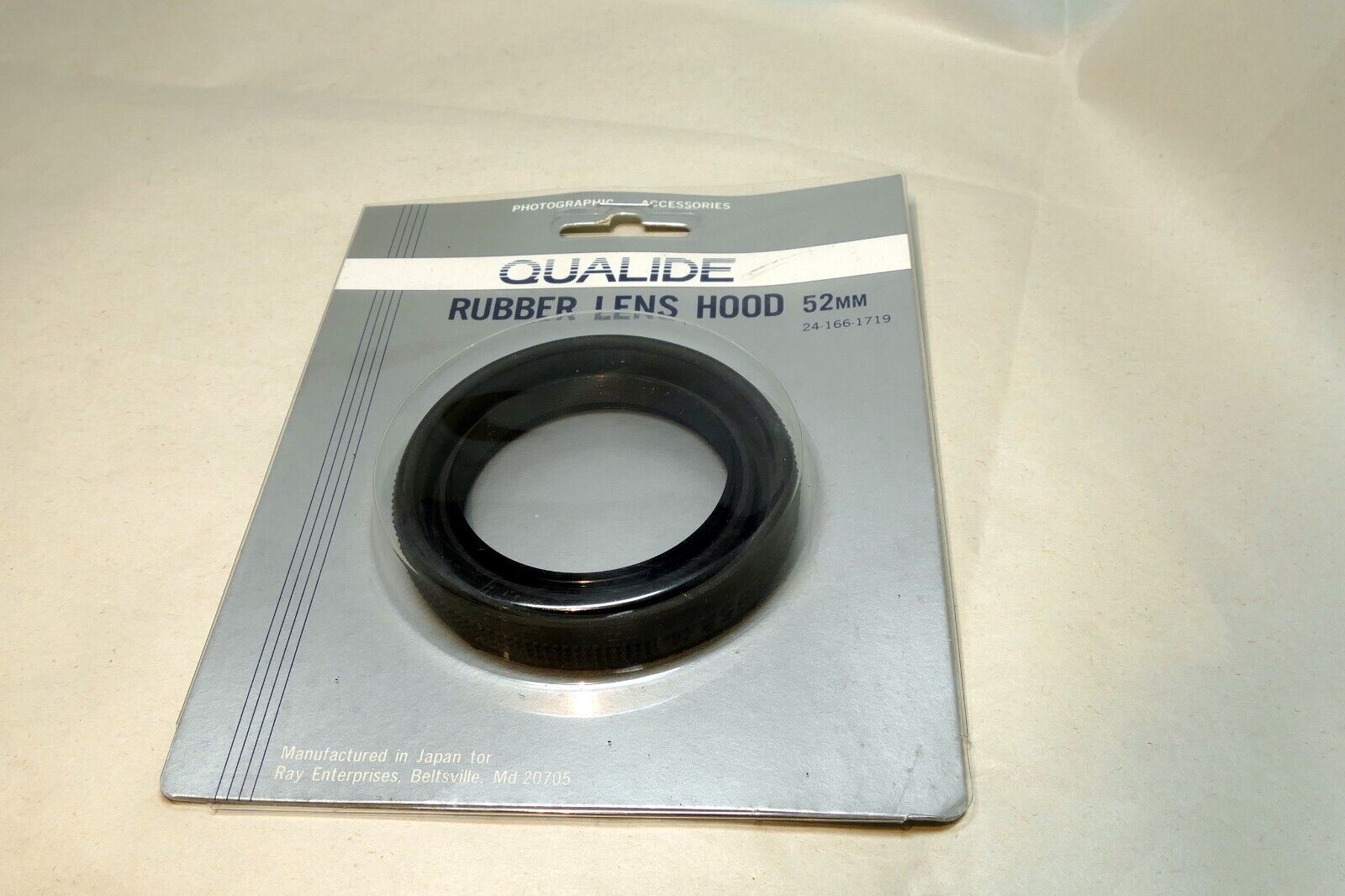 52mm Rubber Lens Hood Shade Collapsible double threaded for 50mm f1.8 lenses