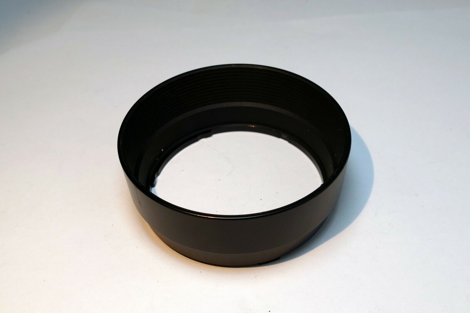 Sigma LH 630-02 Lens Hood Shade for 18-50mm f3.5-5.6 DC Original LH630-02 58mm