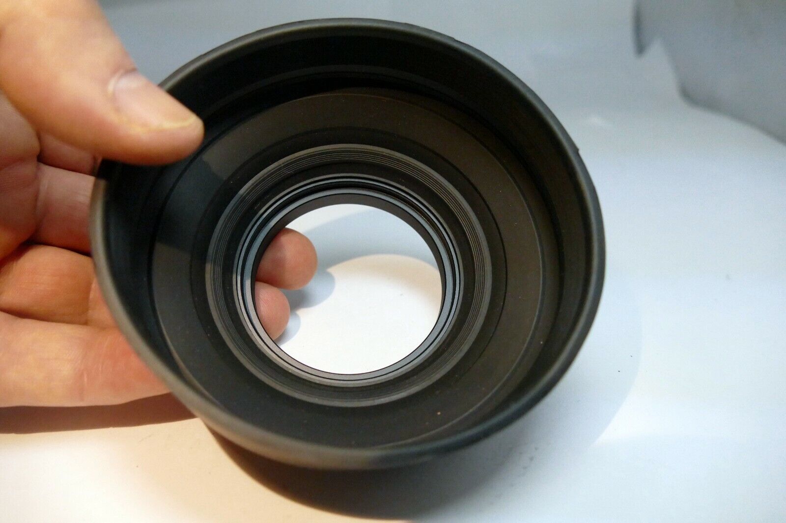 55mm rubber lens hood shade 3-way telephoto and wide angle 28-135mm