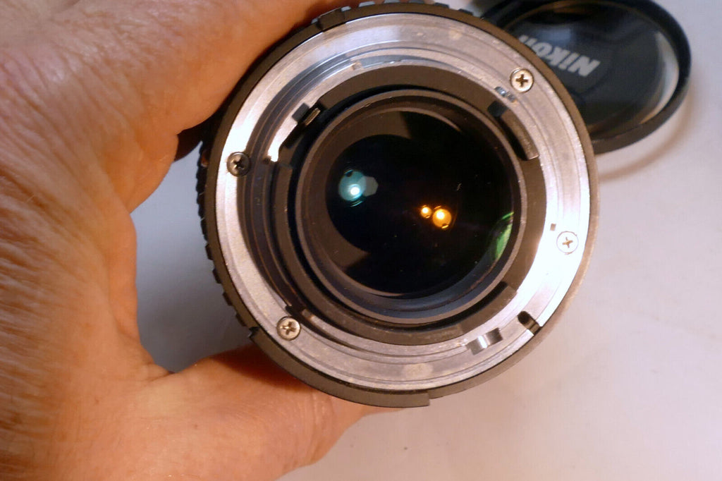 Nikon 75-150mm f3.5 Ai-s E series Lens  manual focus w/ fungus webbing glass