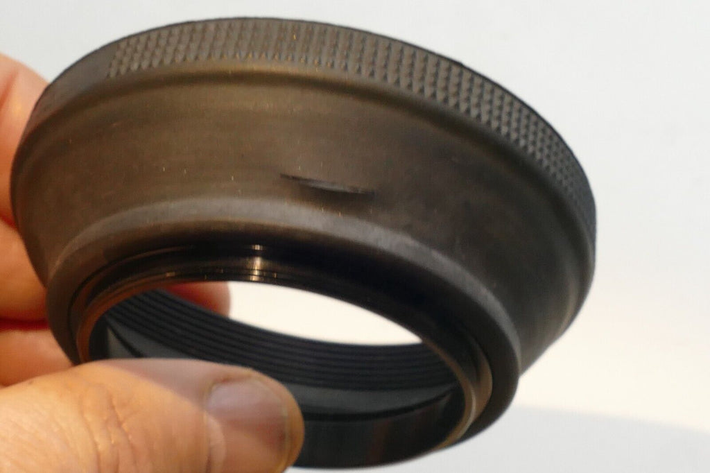 52mm Rubber Lens Hood Shade double threaded with small hole on the side