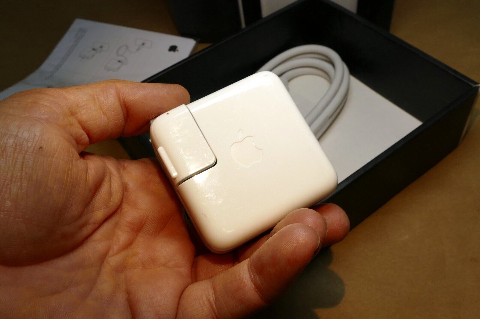Apple 60W MagSafe Power Adapter for MacBook, Model A1344, Black Box (B3)