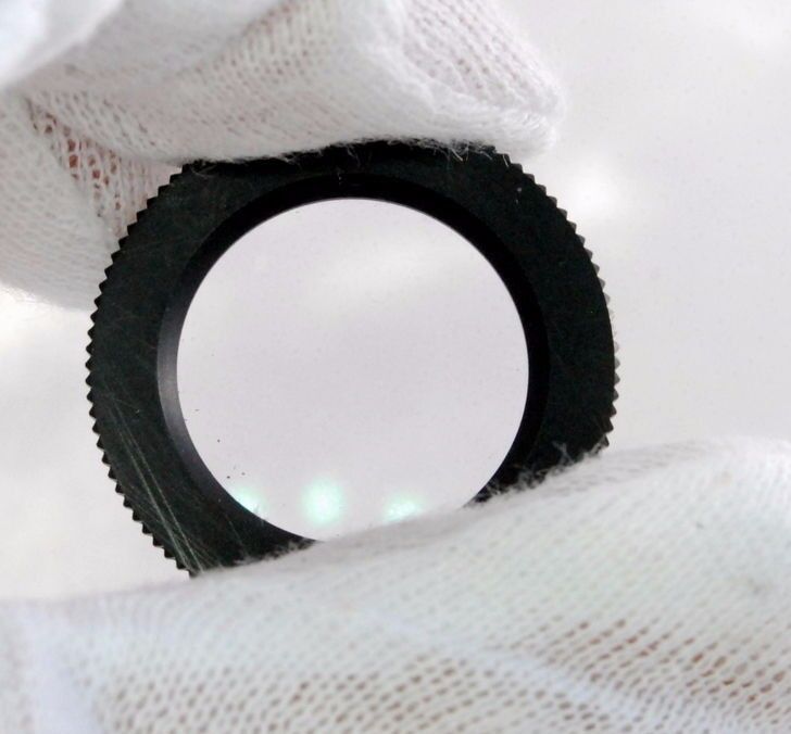 Vintage Mamiya eye piece with glass  round  ring