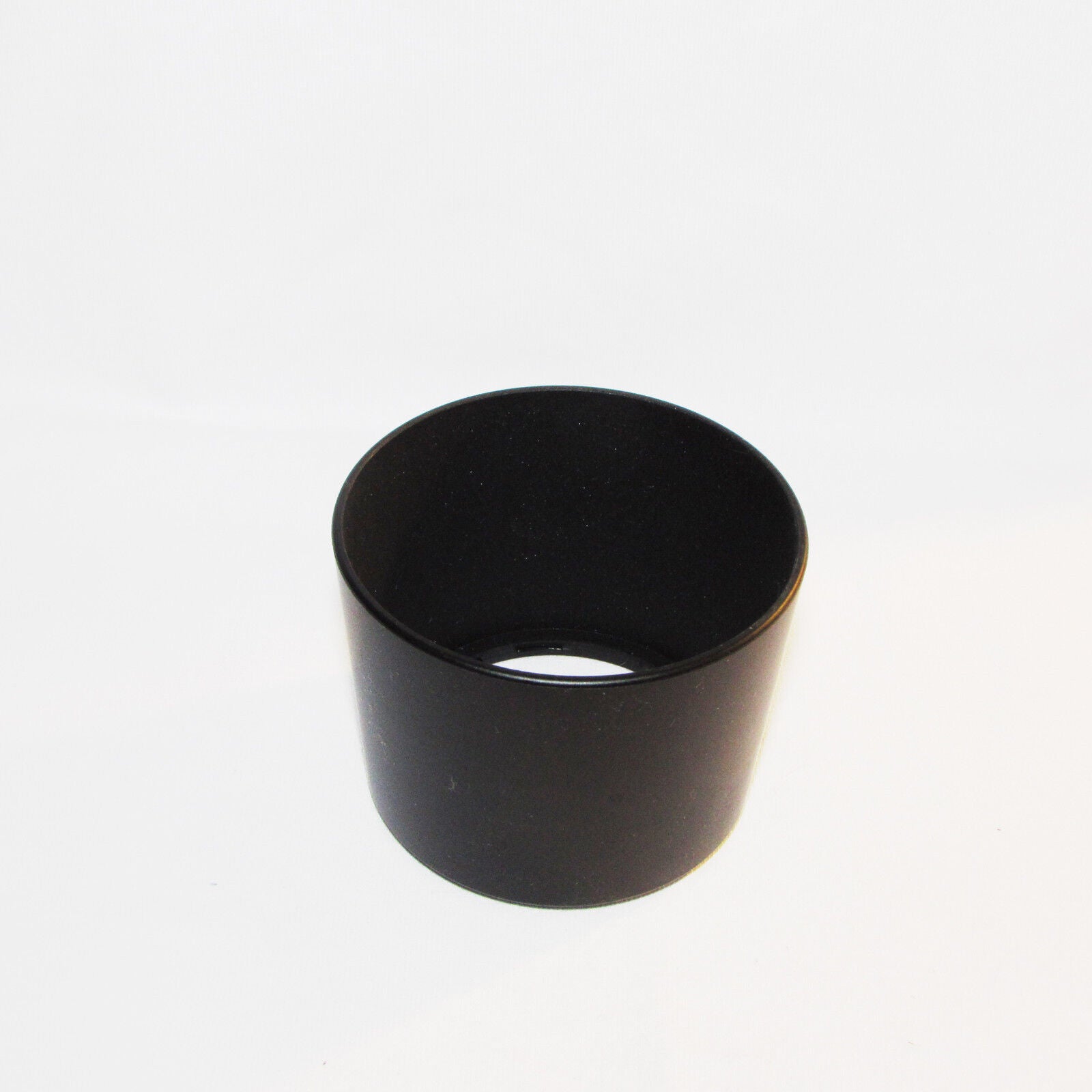 59mm ID Lens Hood (twist on type) unknown brand B01919