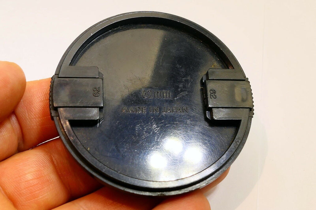 Sigma 62mm Front Lens cap snap on type genuine made in Japan