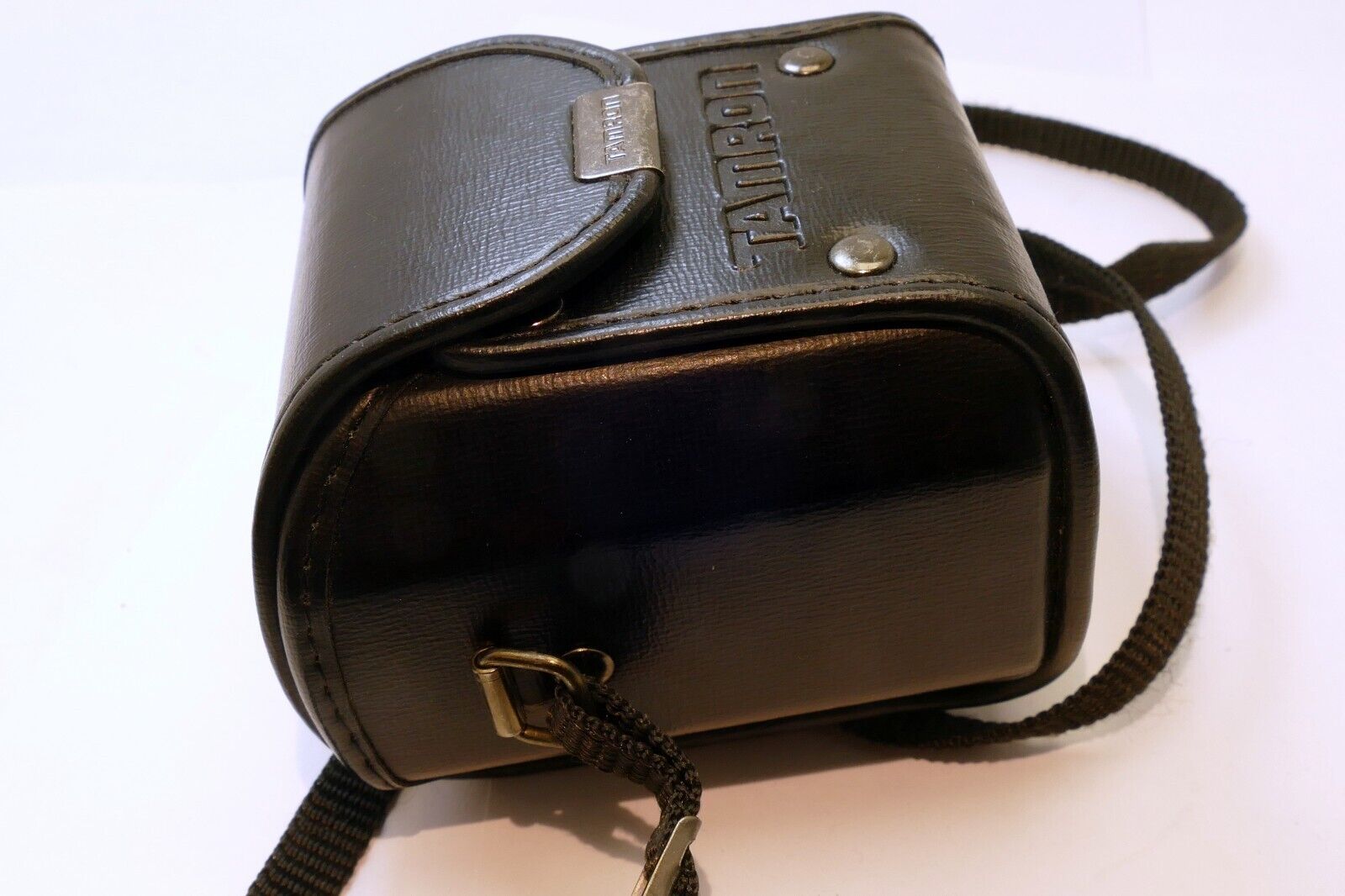 Tamron L-06 small hard Case for Adaptall 2 24mm f2.5 or 2X teleconverter lens