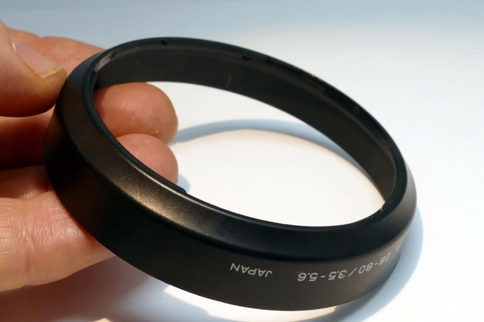 MINOLTA Shade Plastic Lens Hood For AF 28-80mm f3.5-5.6 A Maxxum (62mm front rim