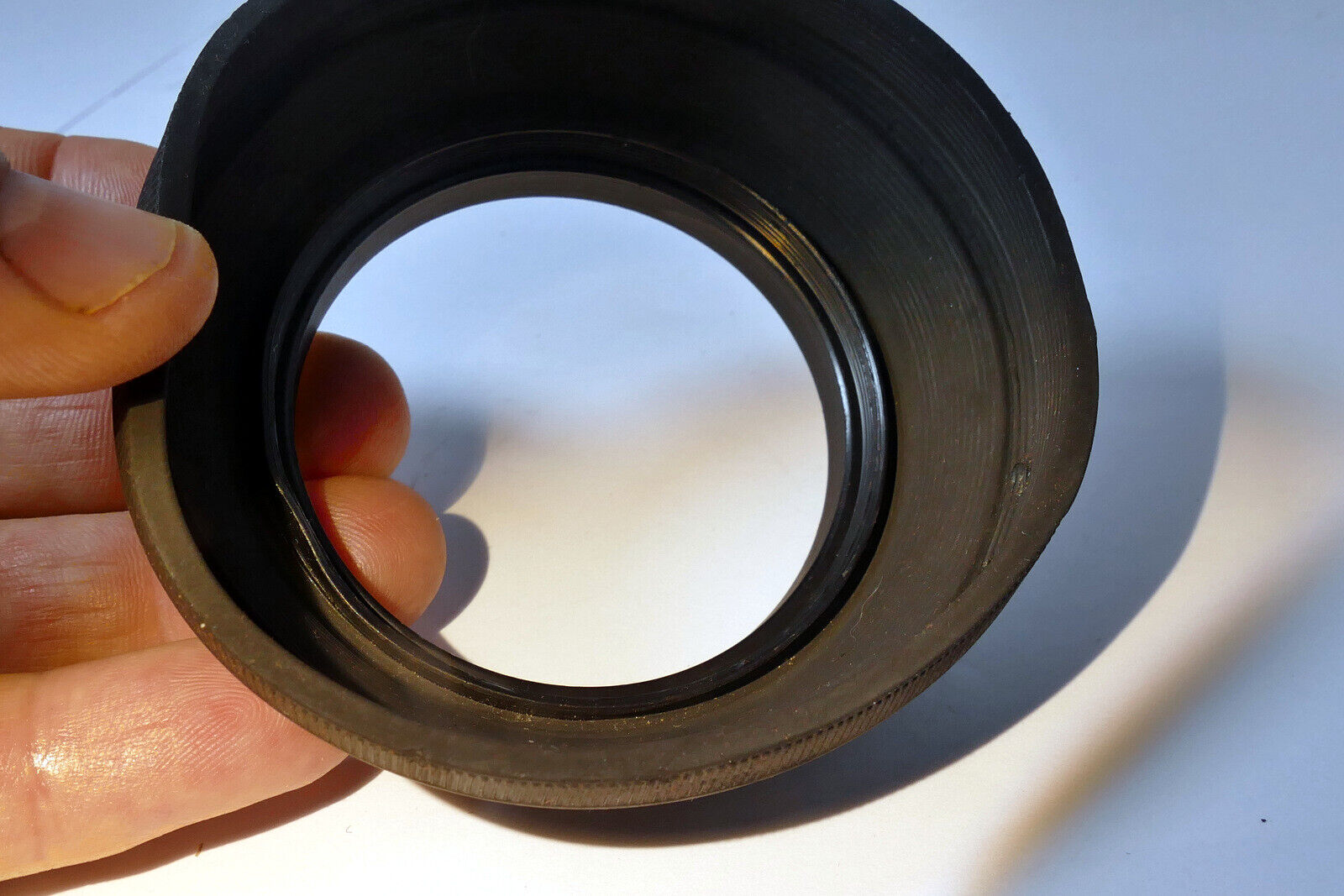 62mm Collapsible Rubber Lens Hood screw in type vintage made in Korea