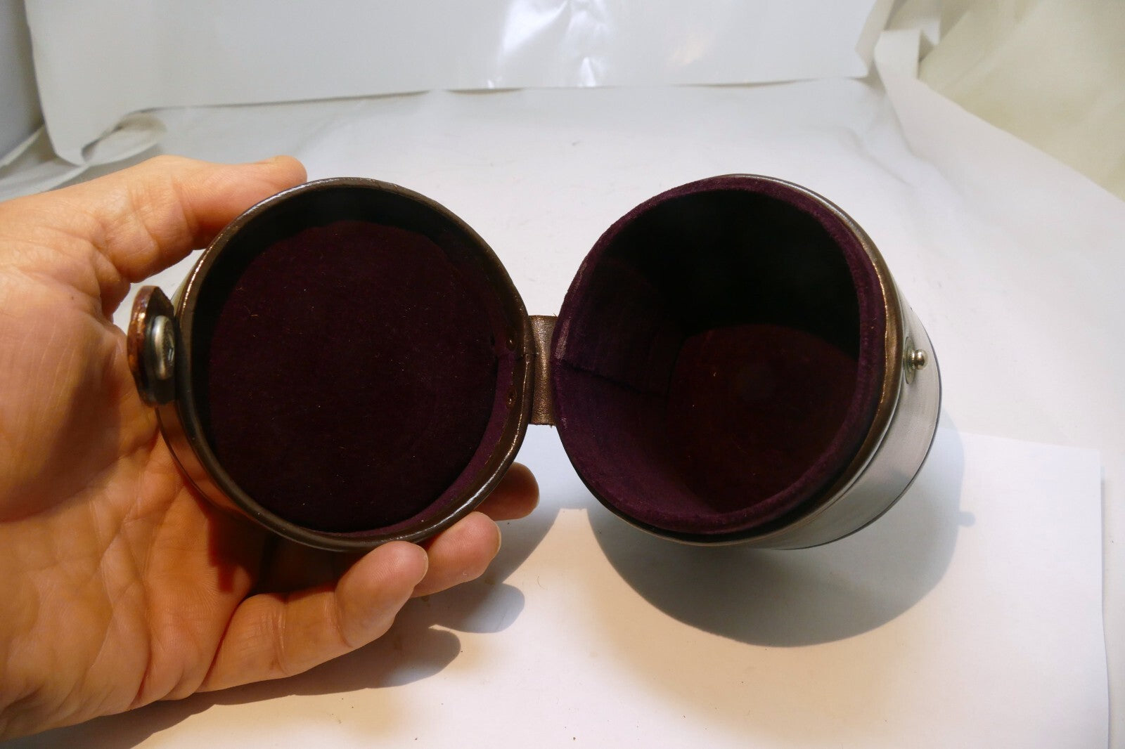 Nikon  NKT Lens Hard Case for 20mm f3.5 f4 Ai Ai-s Nikkor 16mm