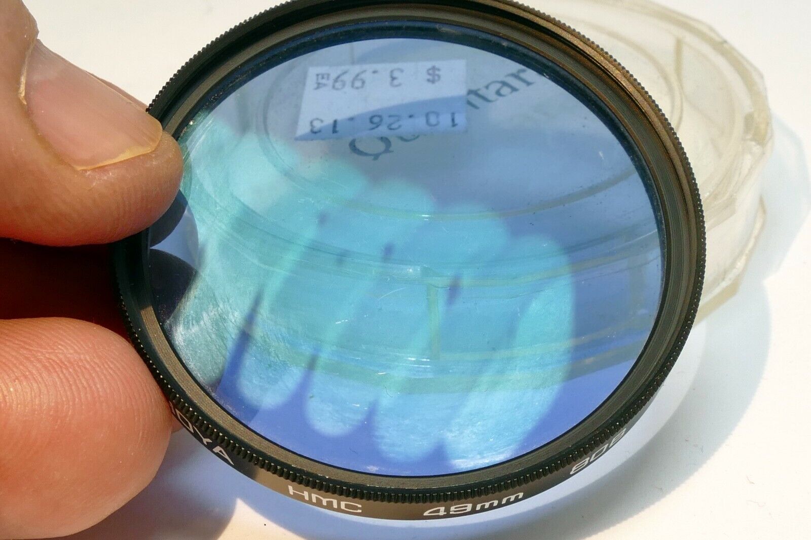 Hoya  HMC 80B 49mm Filter  Blue multi-coated