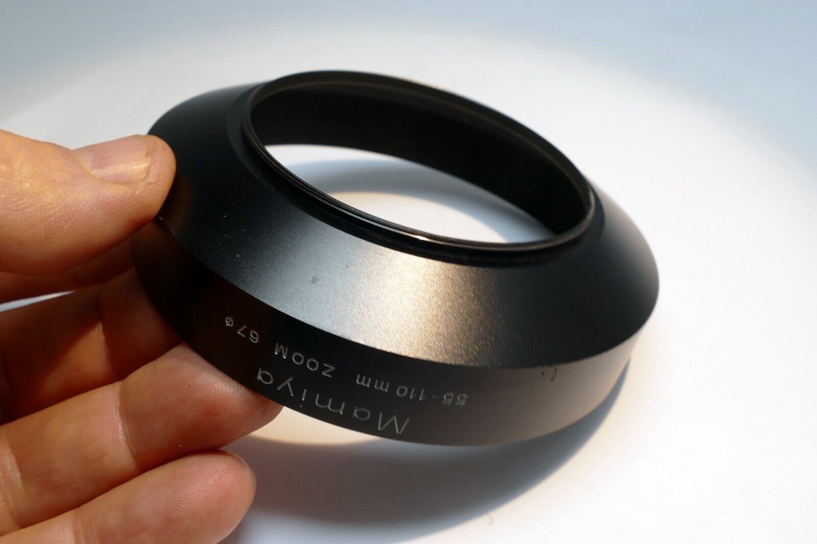 Mamiya Lens hood shade 55-110mm F4.5  645AF Series & Phase One (67mm rim) 645