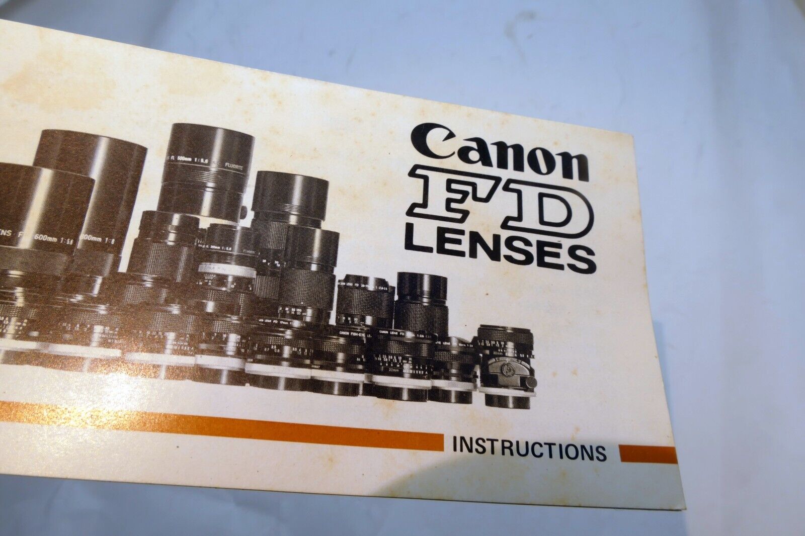 Canon FD lens Sales Brochure guide List for  F-1