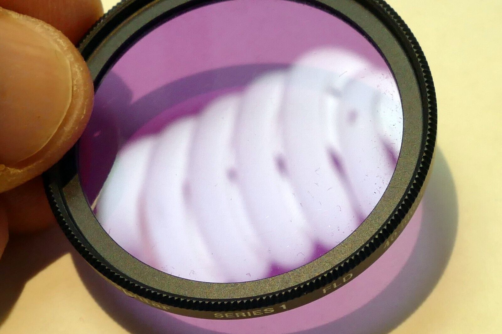 Vivitar series 1 40.5mm Lens Filter fluorescent lighting FL-D Multi-coated