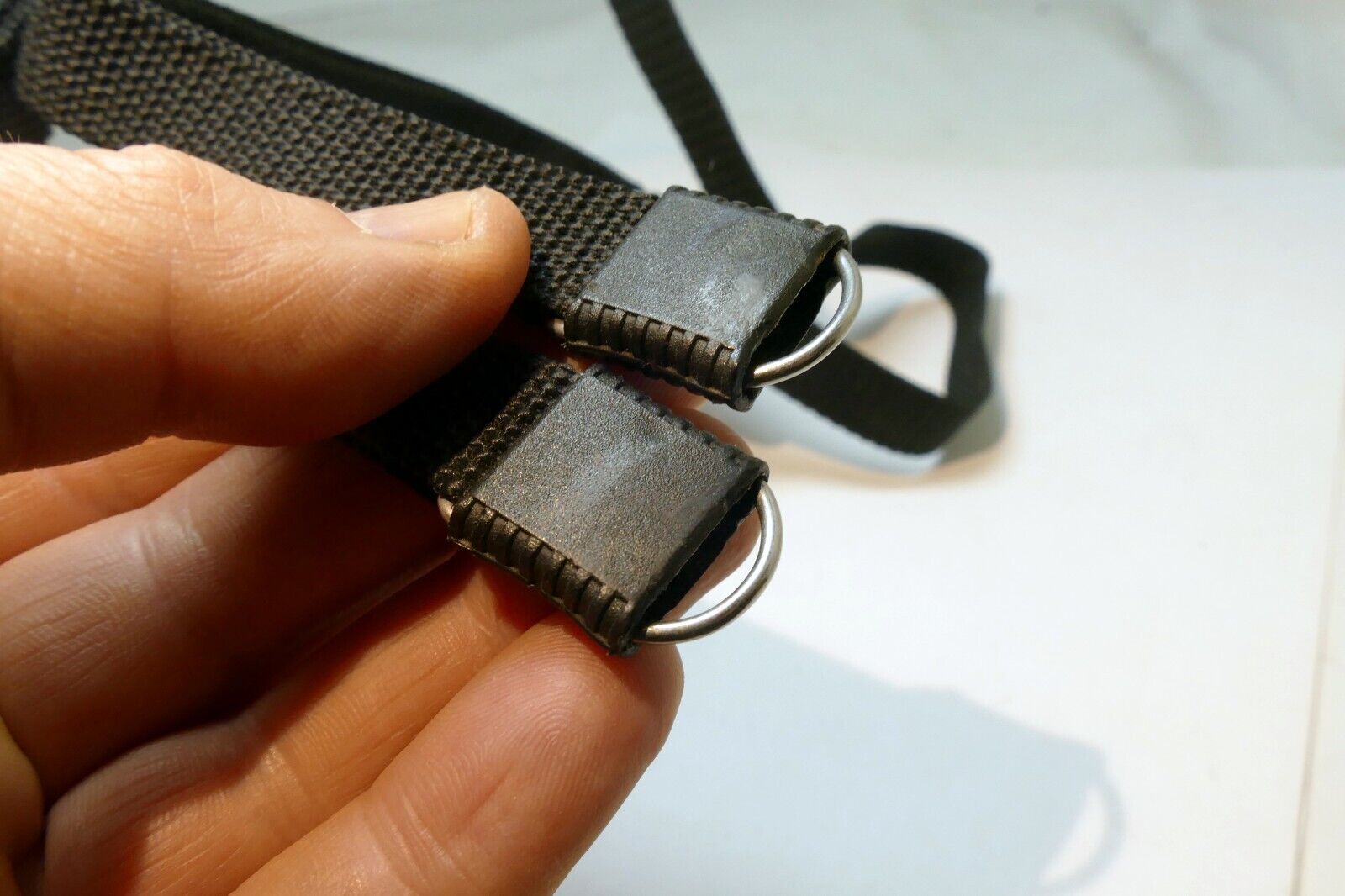 1.5cm wide Rangefinder  Camera Strap Black Nylon sturdy w/ metal rings  end