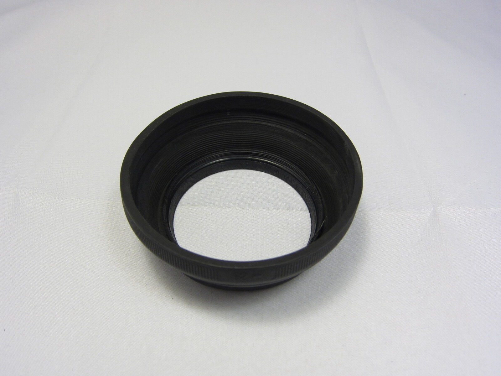 Generic Brand 62mm Collapsible Rubber Lens Hood Screw in Type Telephoto