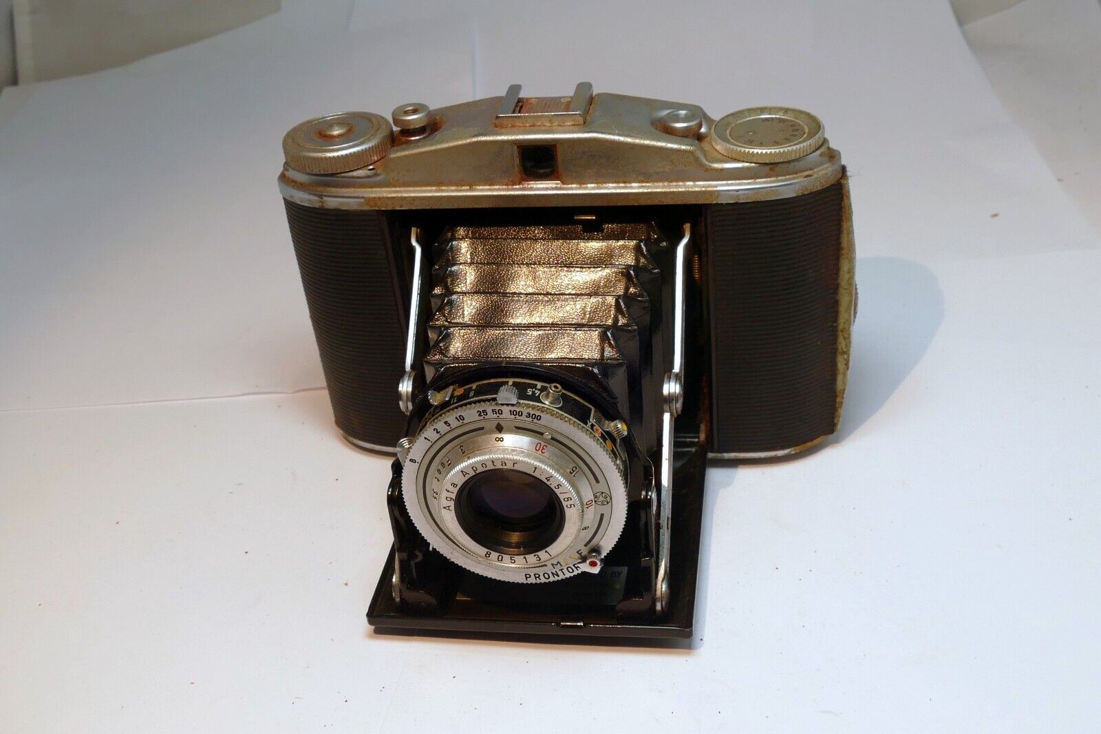 Agfa-Ansco Speedex Special Folding Camera With 85mm f/4.5 Apotar Lens 4X5 medium
