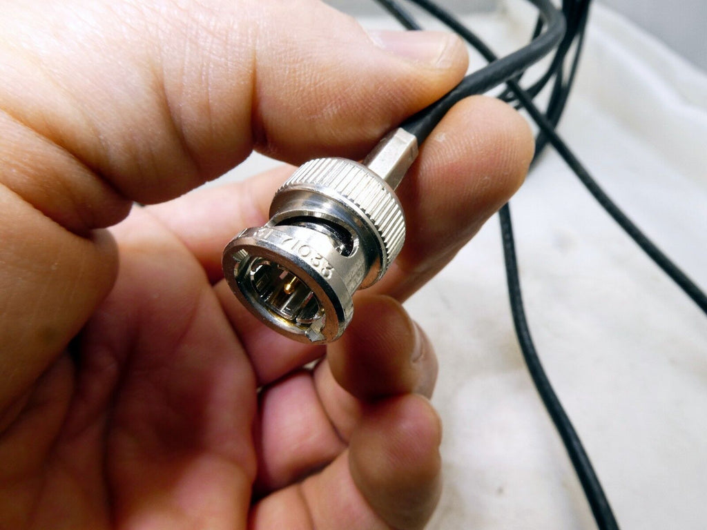 Amphenol 31-71033 BNC MALE to MALE plug jumper pigtail video cable Coaxial 3-5 '