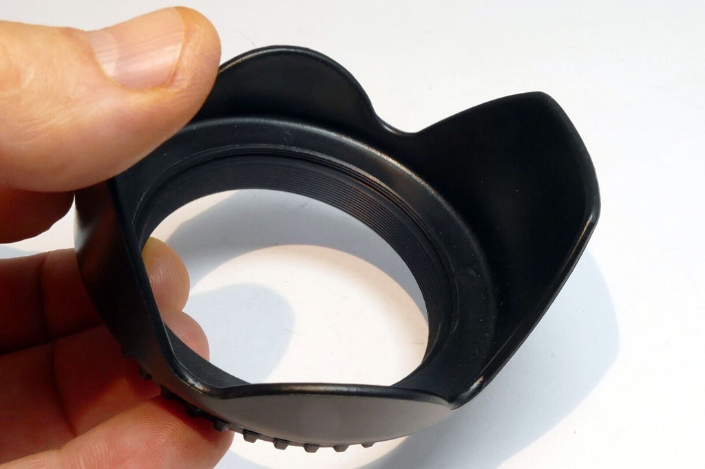 58mm Shade Lens Hood for  18-55mm plastic threaded petal