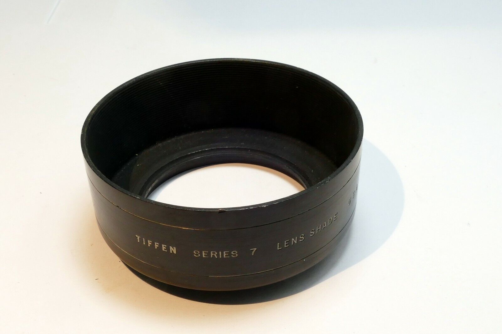 Tiffen Lens Hood Shade screw in  series 7 VII mm  (54mm) Made in USA Metal