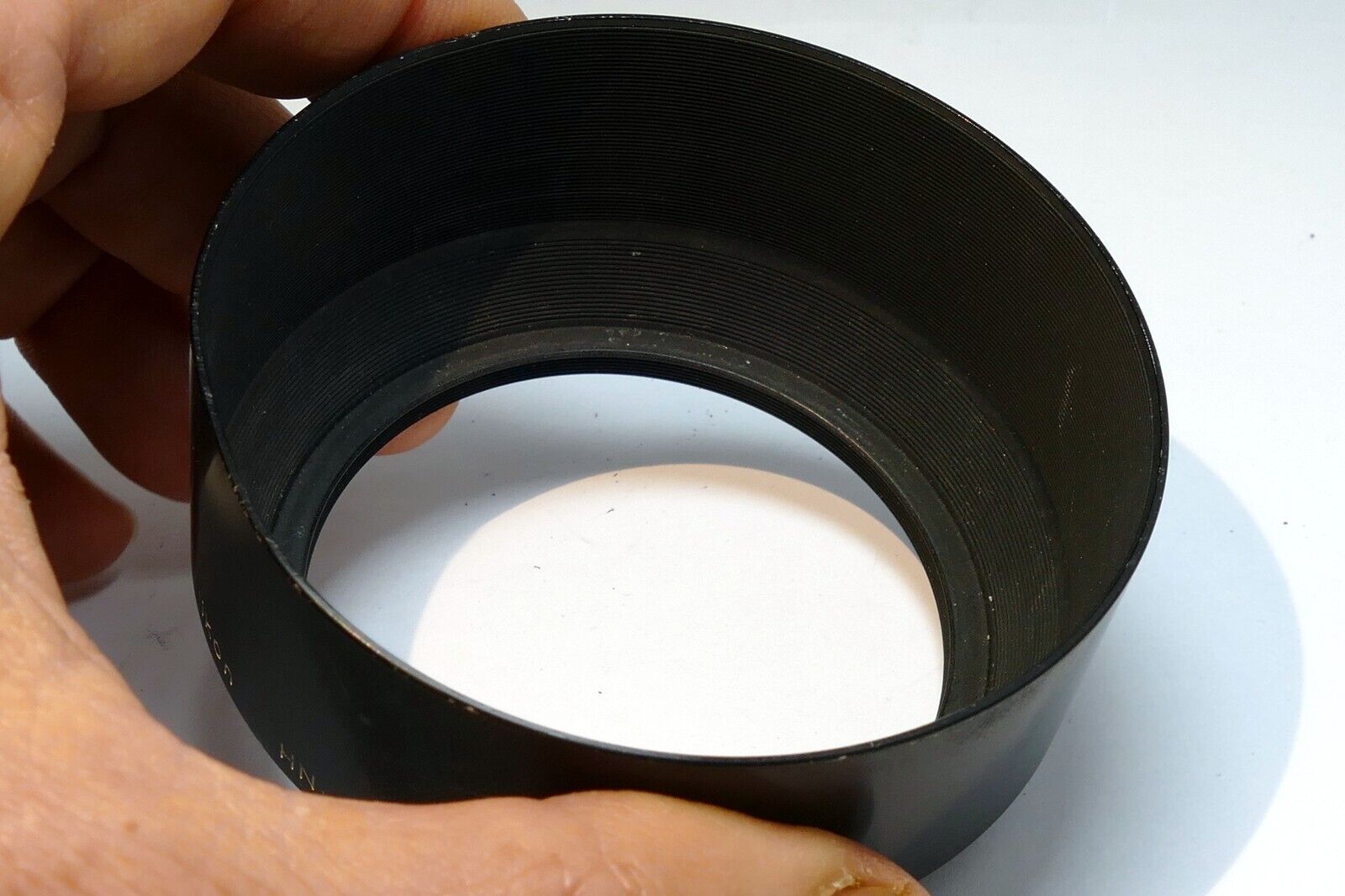 Nikon HN-23 Metal Lens Hood Shade for AF Nikkor 75-300mm 85mm f/1.8 D AI-S lens