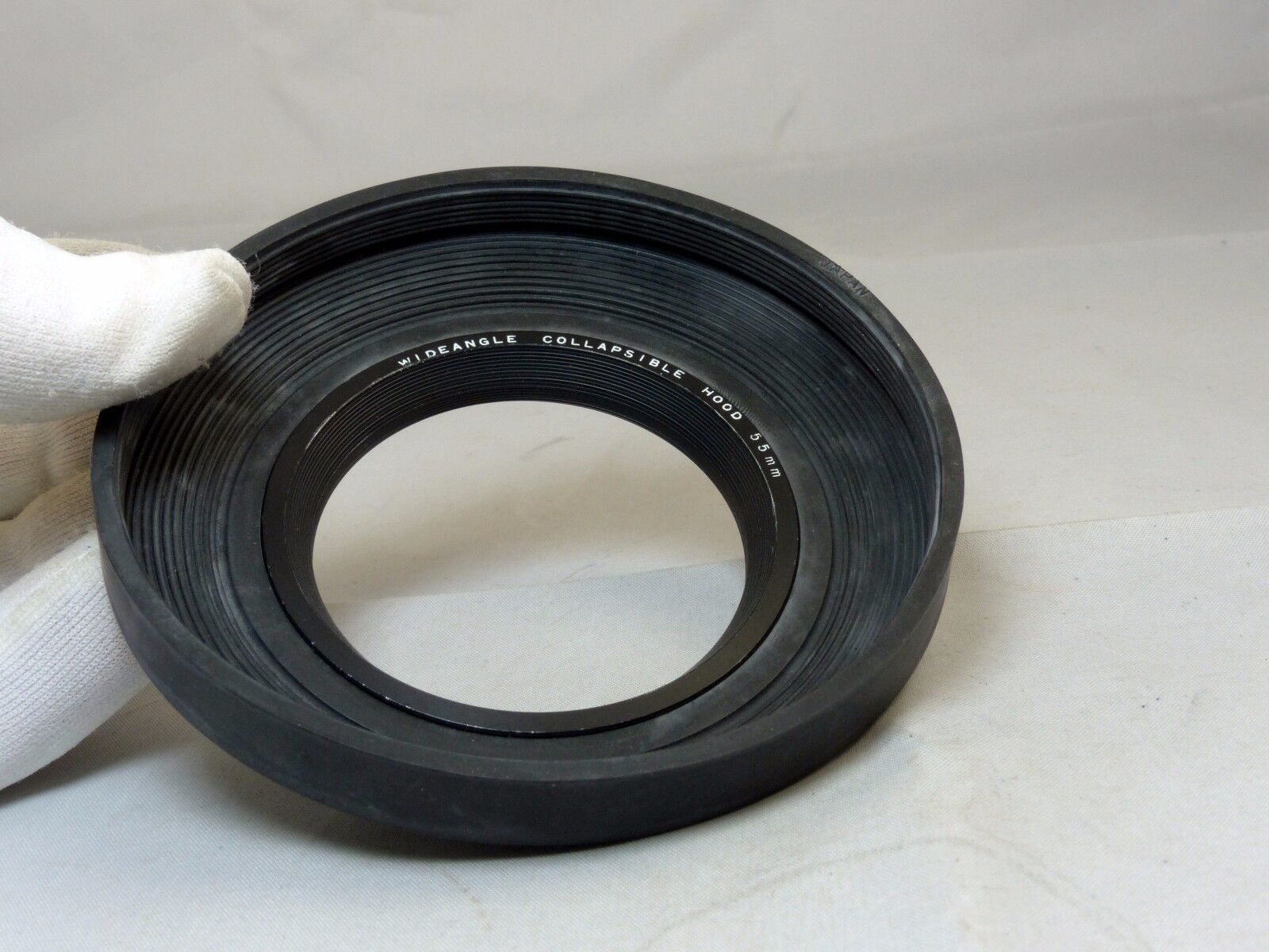 55mm rubber lens hood for wide angle  lenses collapsible vintage