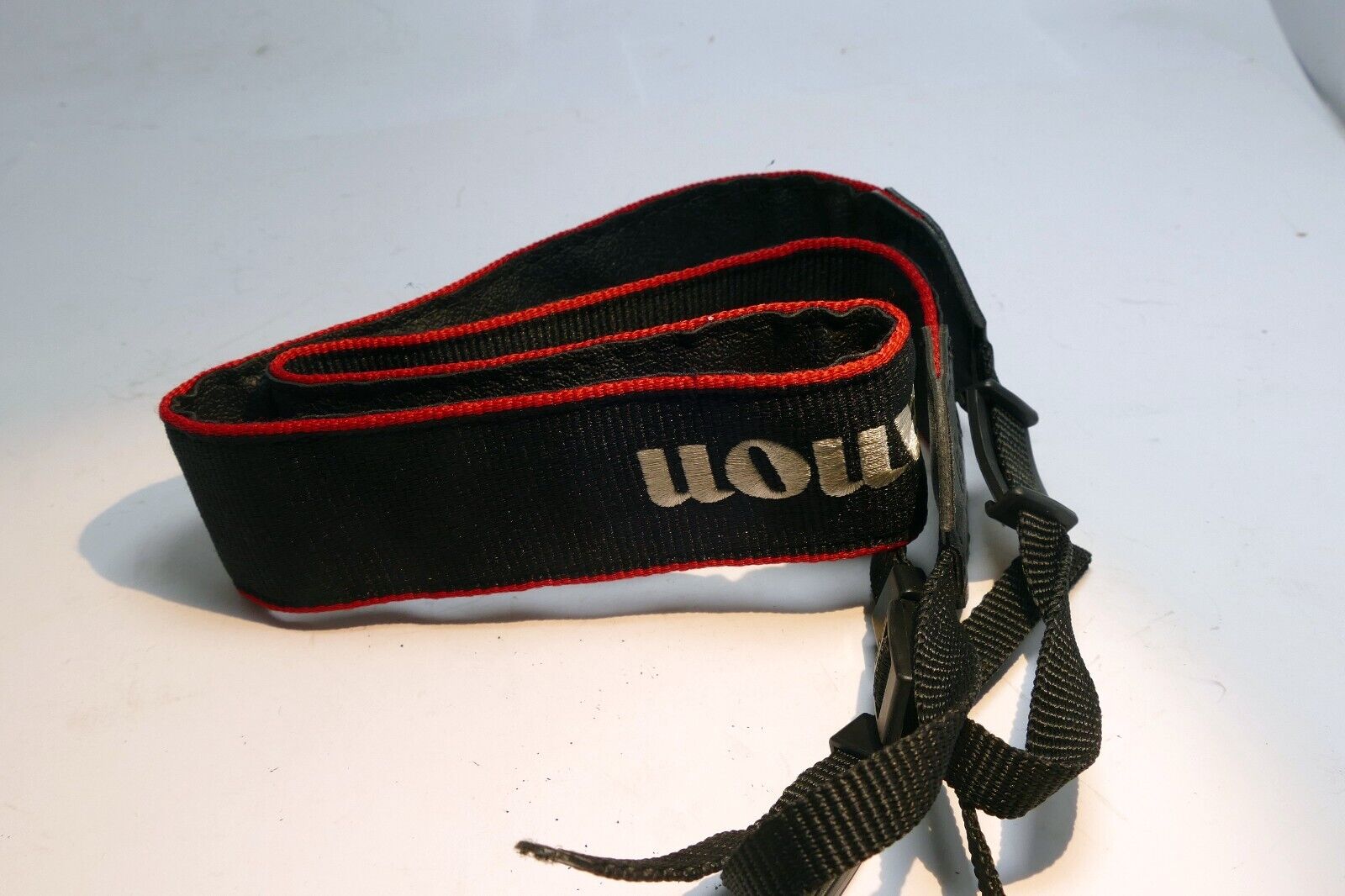 Canon EOS SLR Digital Camera Neck Shoulder Strap Black - Genuine OEM