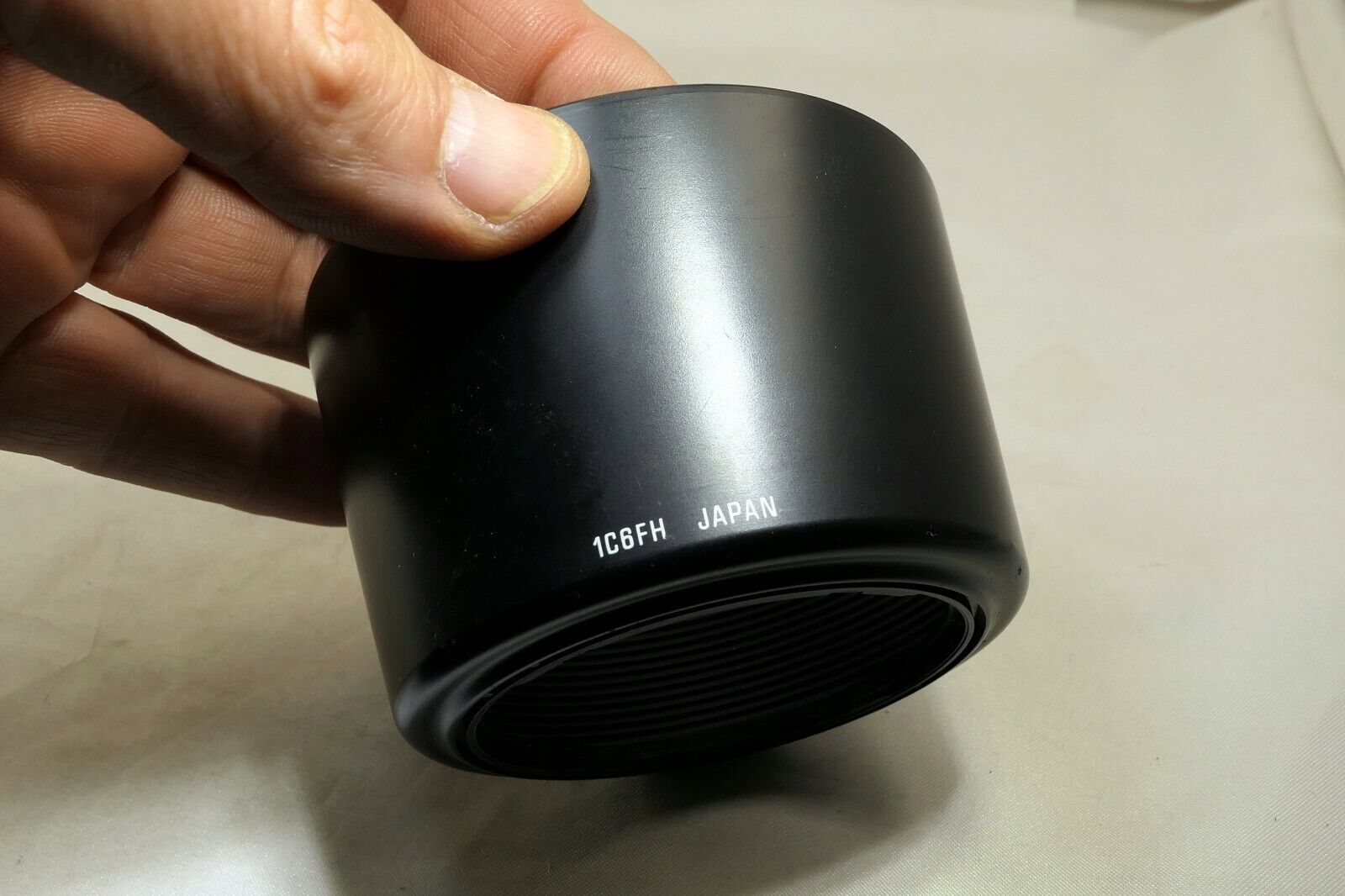 Tamron 1C6FH Lens Shade 80-210mm f4.5-5.6 AF telephoto