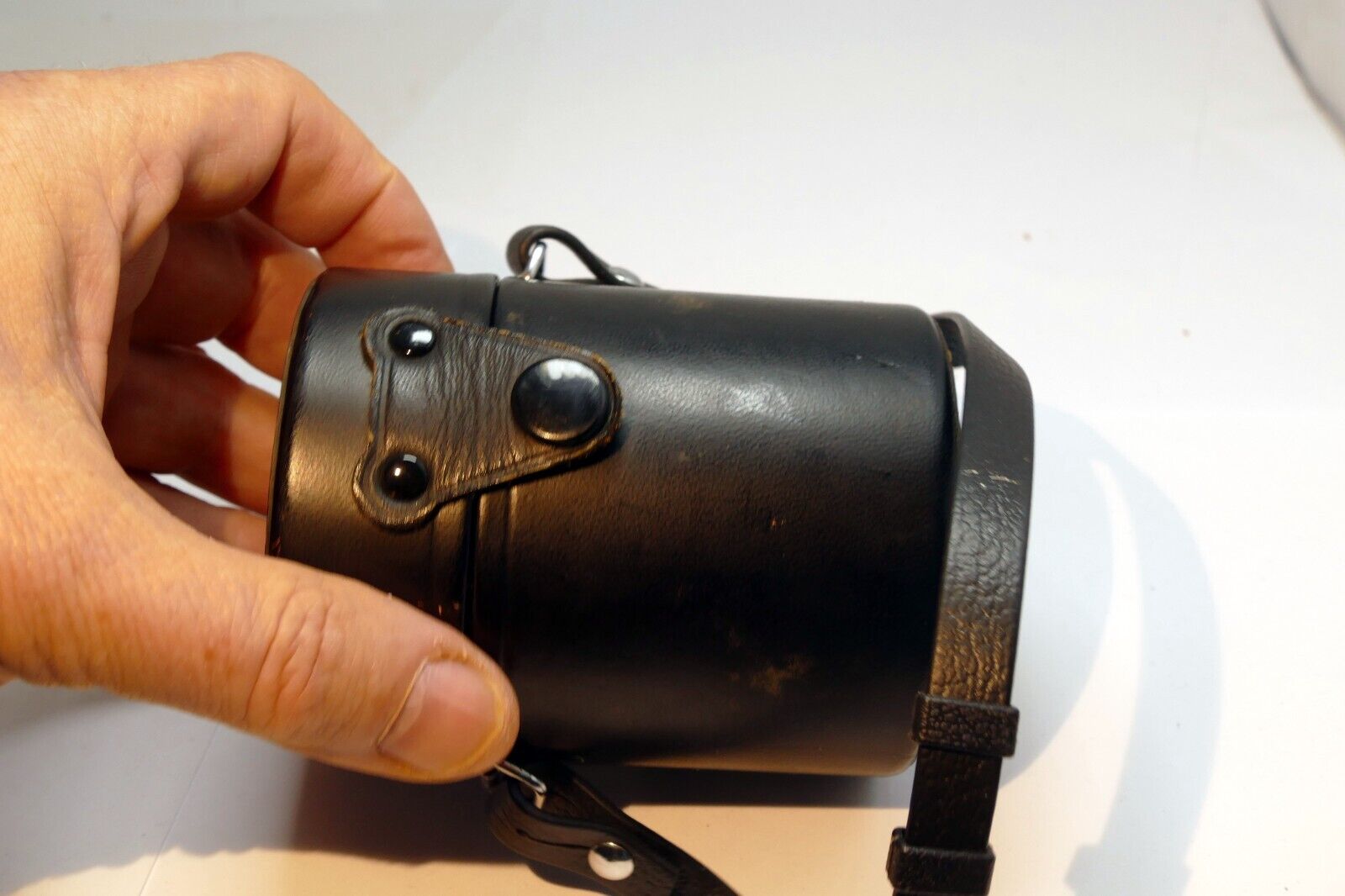 Olympus Hard Lens Case for OM 24mm f2 Auto-W  -  genuine OEM
