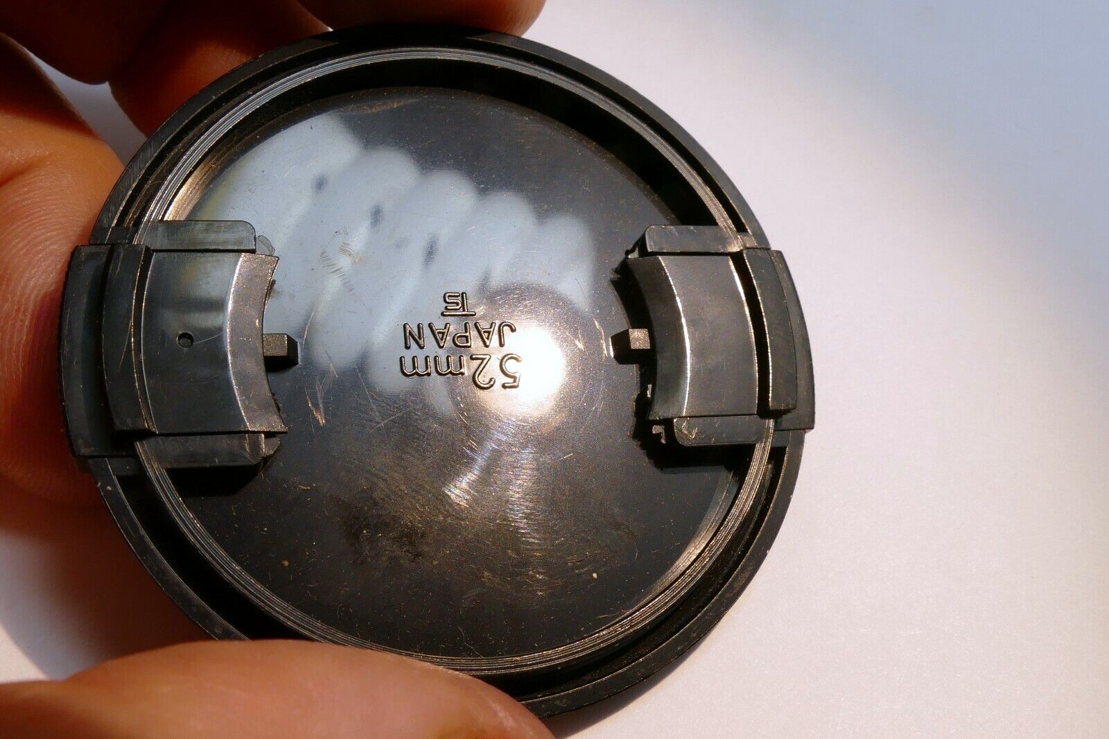 Sakar 52mm Plastic Lens Front Cap for 80-200mm lenses