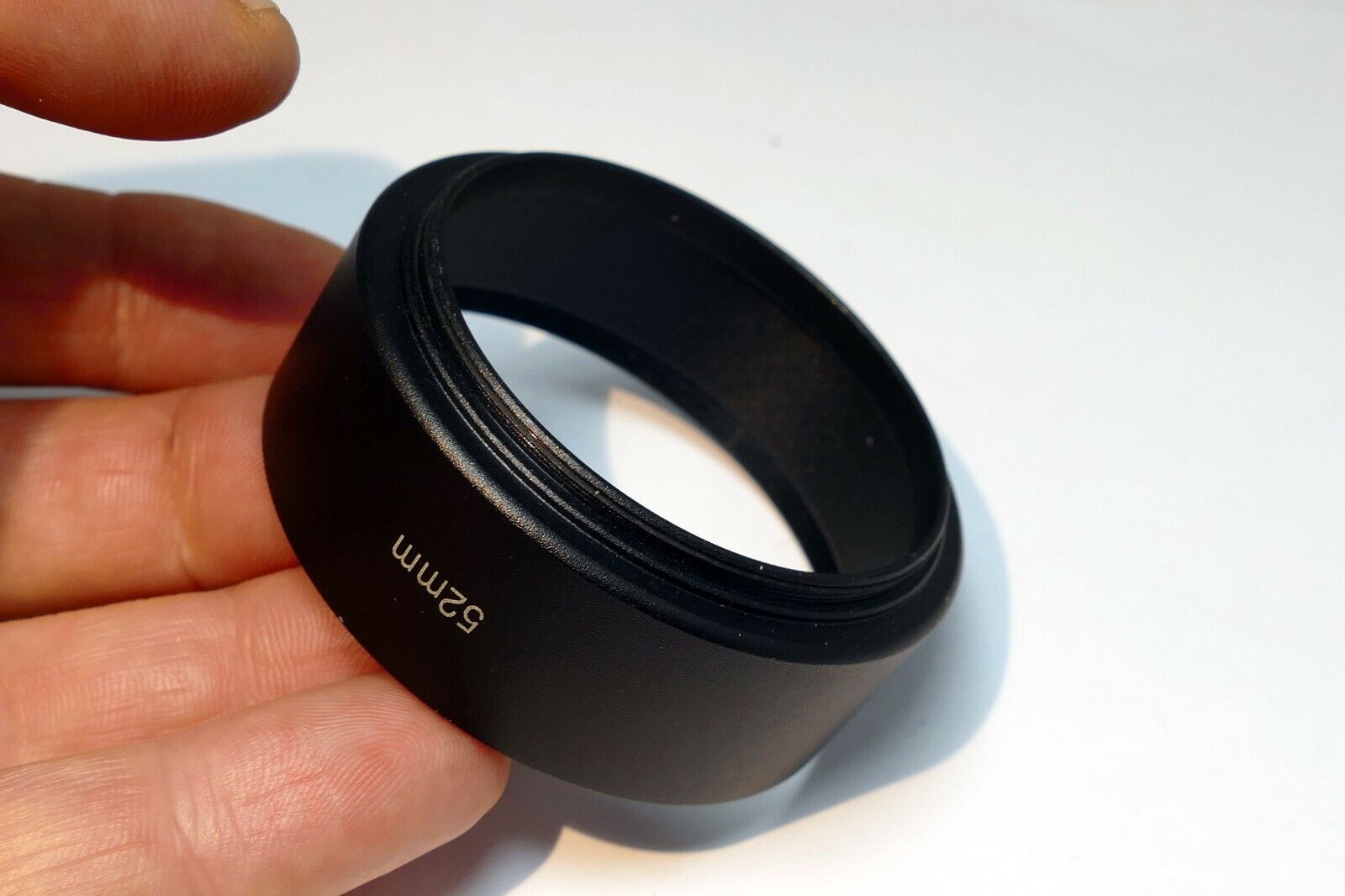 52mm Metal Lens Hood screw on type for 135mm f2.8 f3.5 telephoto