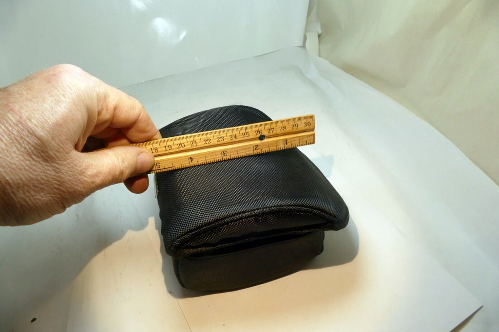 Nikon Soft Case Pouch for coolpix or D3500 camera small 5X5X4"
