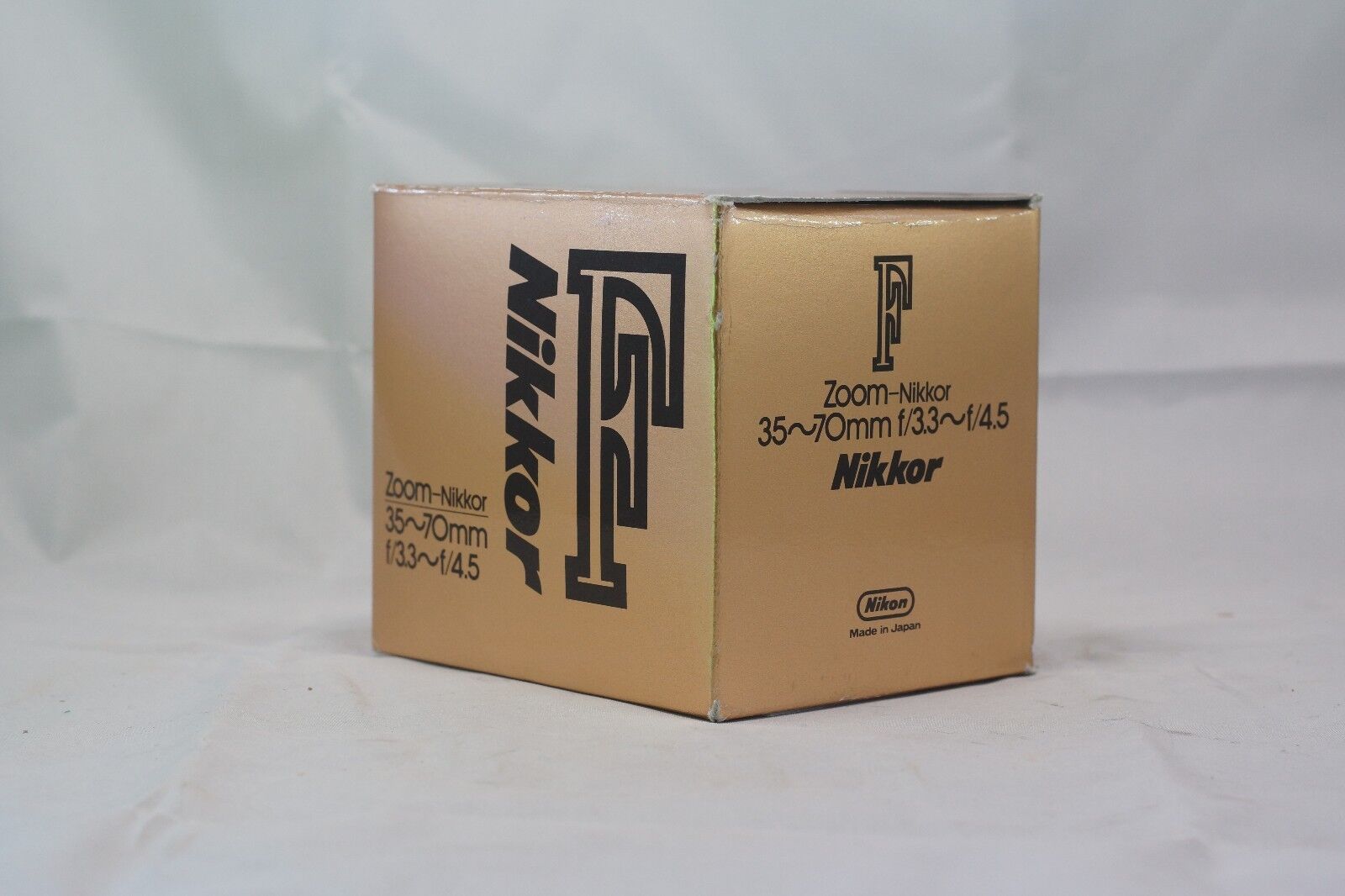 Empty Box for Nikon zoom 35-70mm f3.3-4.5   F (Ai-s)  lens manual focus