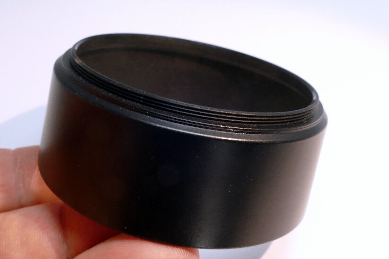 63mm Plastic  Lens Hood Shade threaded