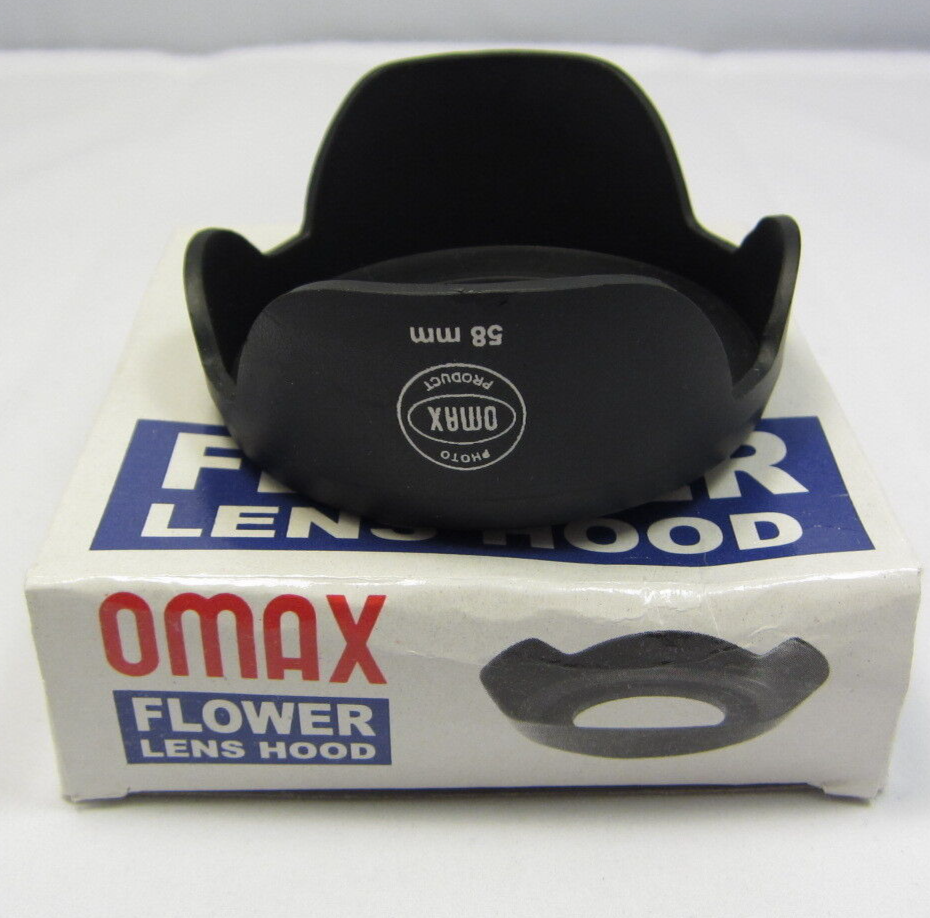 OMAX Plastic 58mm Screw In Flower Petal Lens Hood  N101047